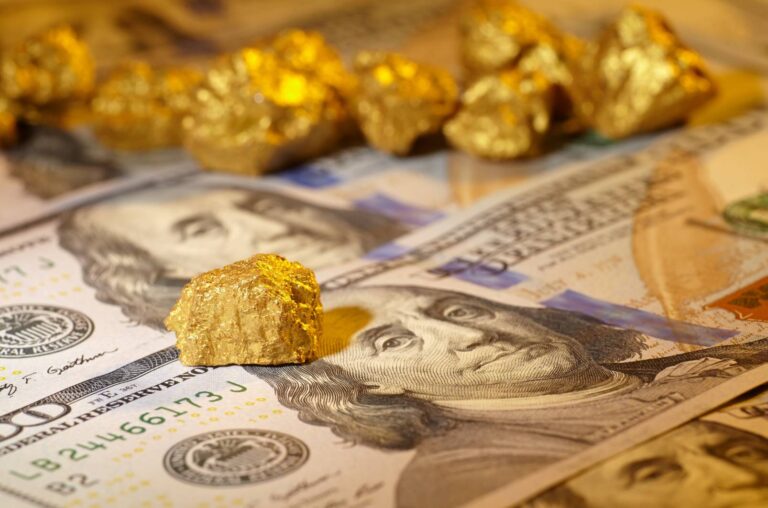 Inwestowanie drobnych sum w złoto, dolary, srebro